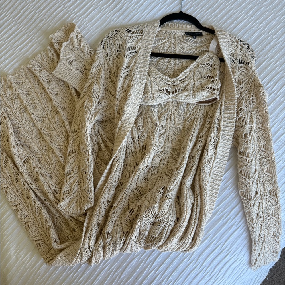 JLUXLABEL Cream Knit Crop Sweater Set